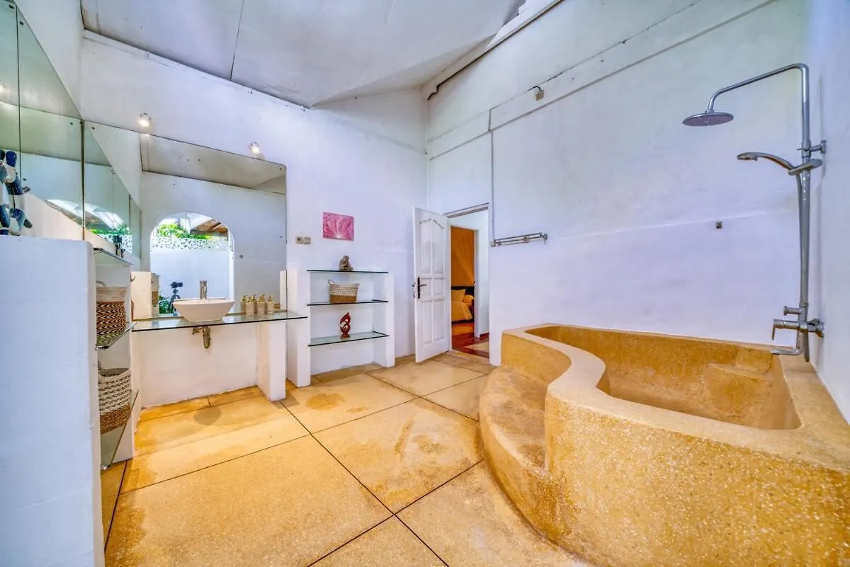 Villa Sabi 2Br In The Heart Of Seminyak By Santi Management