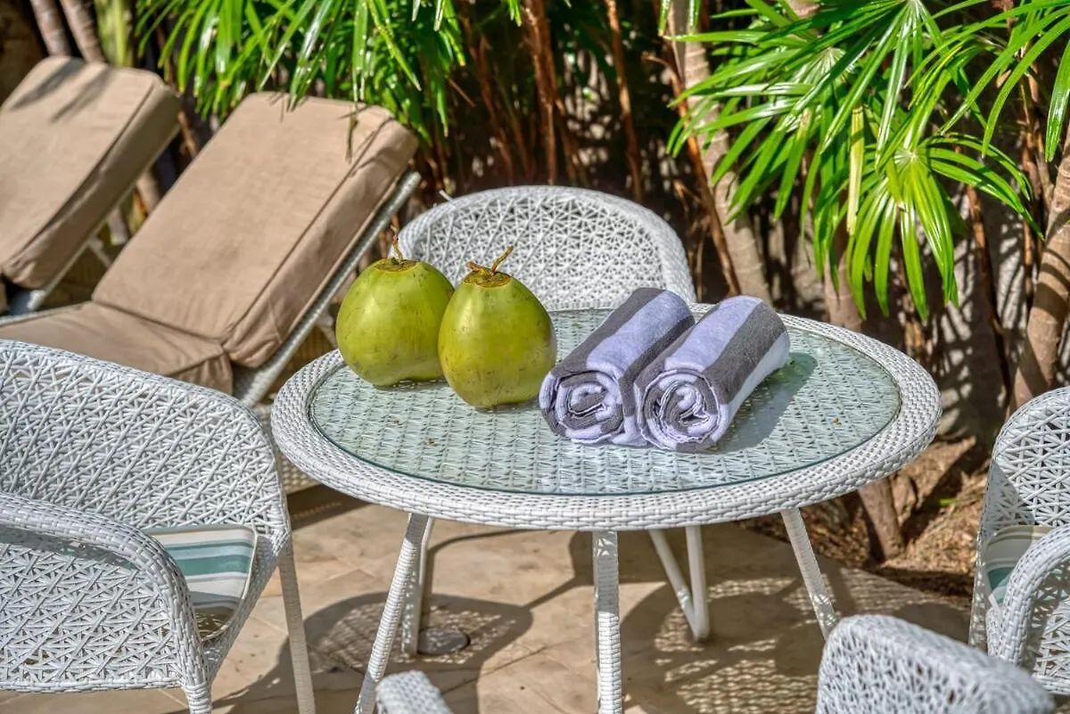 Villa Sabi 2Br In The Heart Of Seminyak By Santi Management 0*,